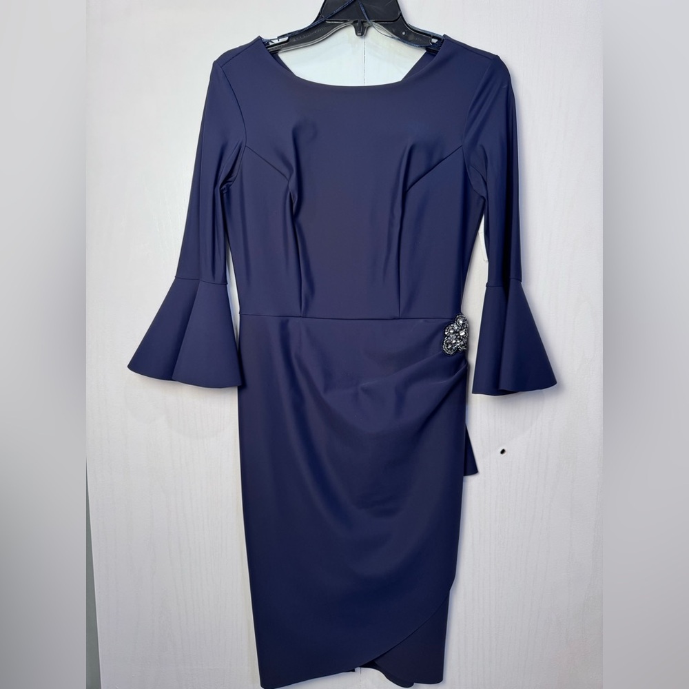 Alex Evenings Navy Sheath‎ Dress Cocktail, 3/4 Bell Sleeve, Knee Length, Sz 4
